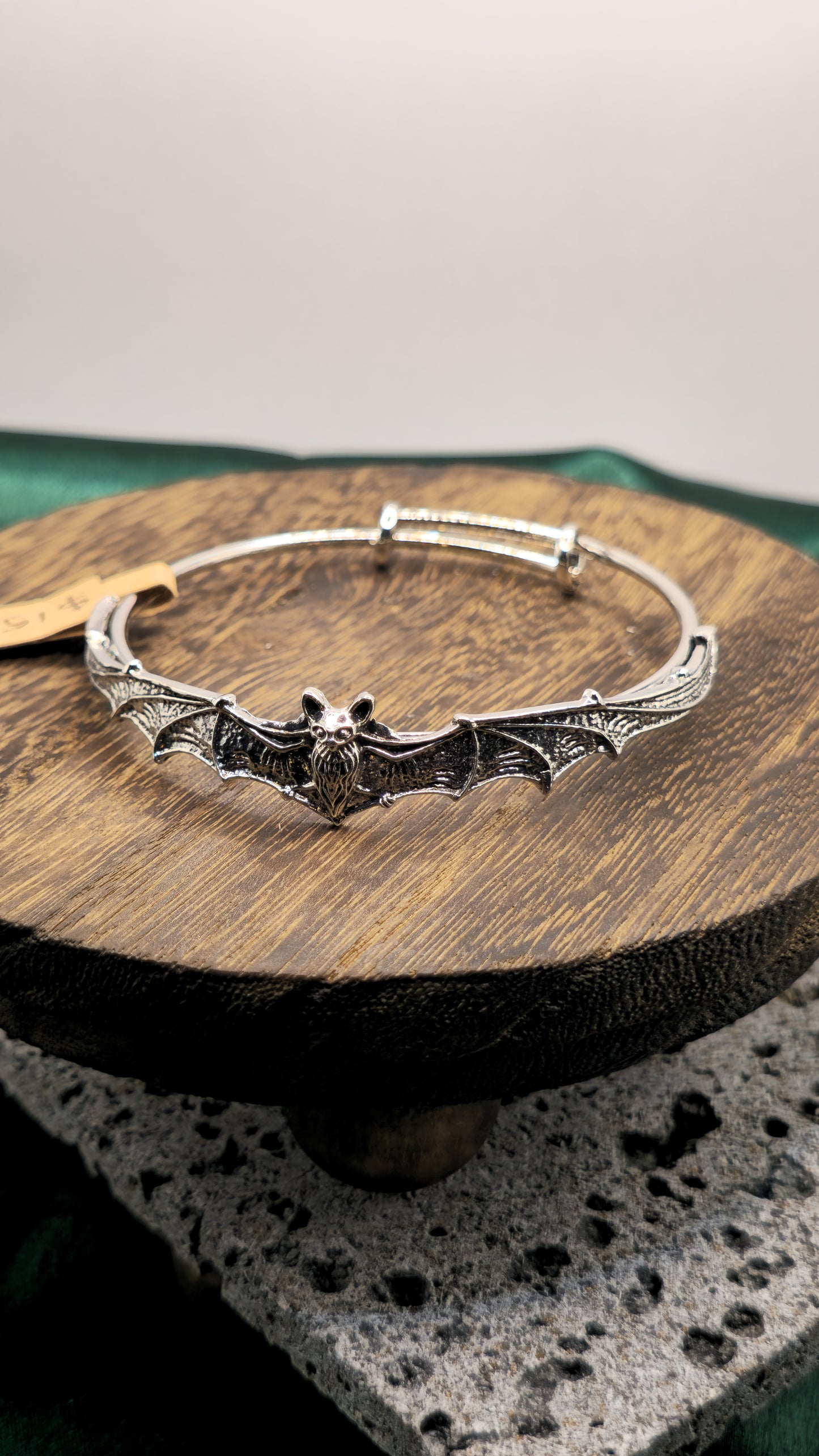 Draculas Amulet Bracelt