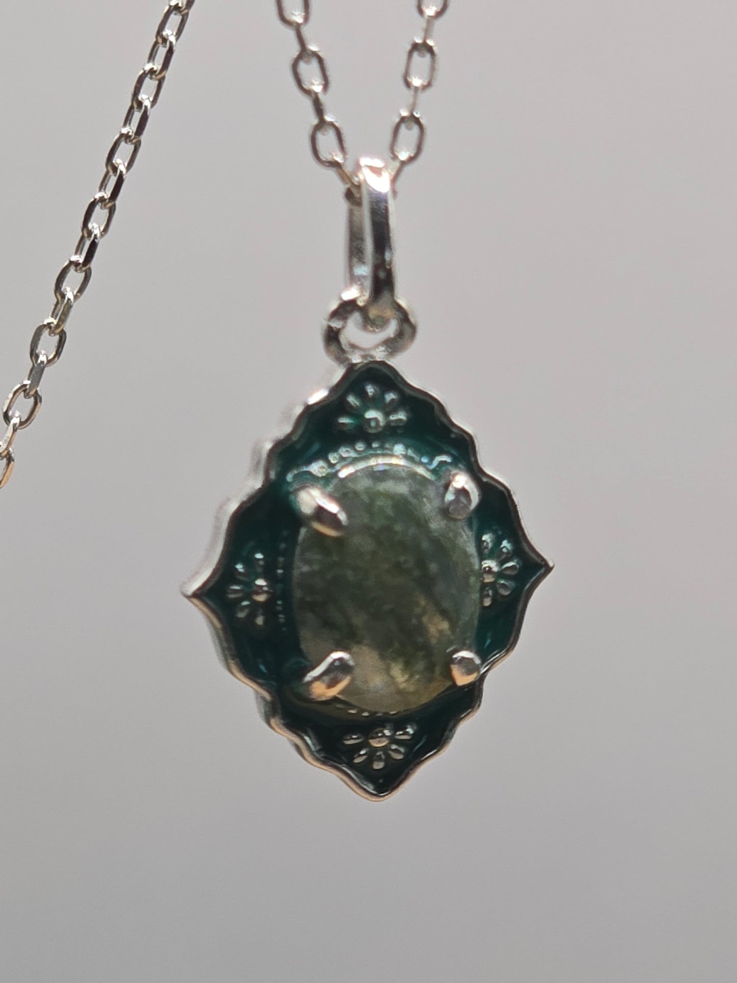 925 Sterling Silver Vintage Moss Agate Necklace